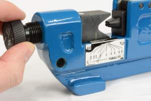 CRIMPADOR MANUAL PARA TERMINAL DE BATERIAS Y CABLES TEMCO TH0012 