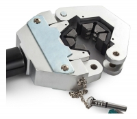 CRIMPADORA DE MANGUERAS PARA AIRE ACONDICIONADO CON KIT DE 7 DADOS