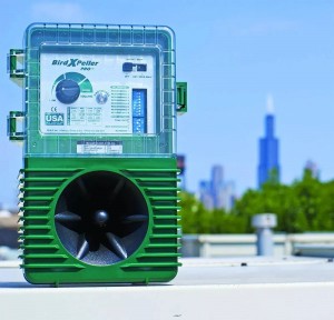 AHUYENTADOR ULTRASÓNICO PARA AVES REPELENTE X-BIRD VERSIÓN 1