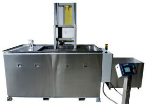 Z) TINA DE LIMPIEZA POR ULTRASONIDO CON AGITACION 165 GALONES